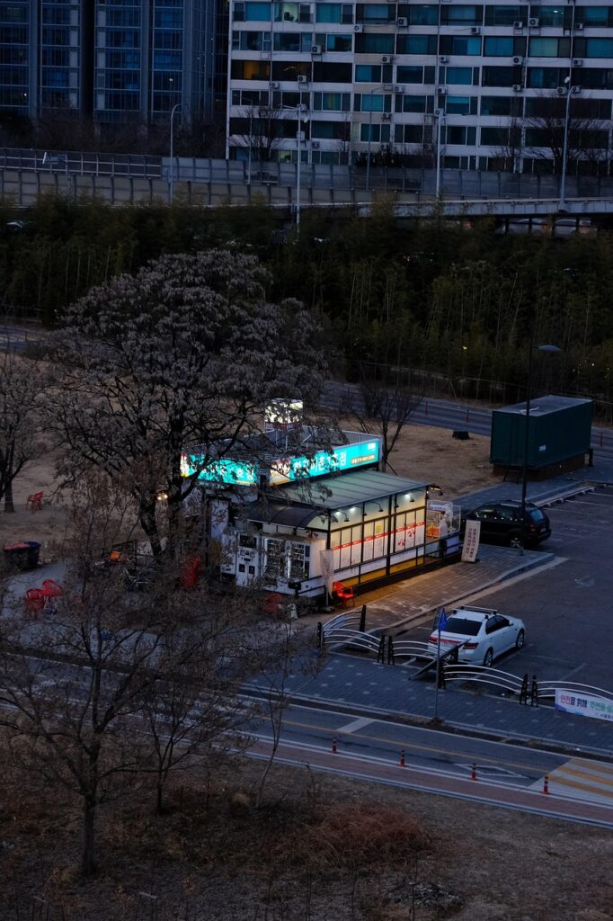 ピルをコンビニ受け取り可能な方法とは？