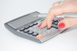 ピルの年間費用はいくらか計算する方法は？